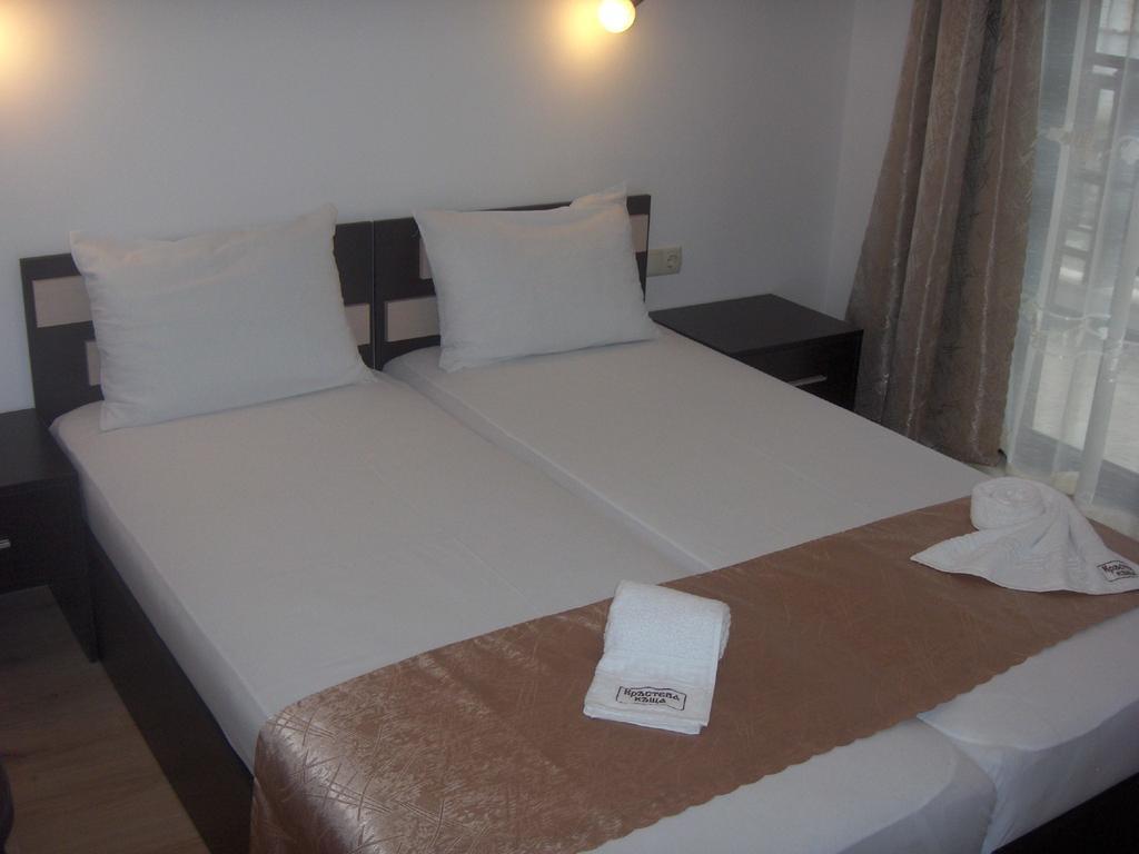 Krasteva House Hotel Berkovitsa Kamer foto