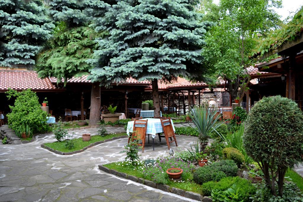 Krasteva House Hotel Berkovitsa Buitenkant foto